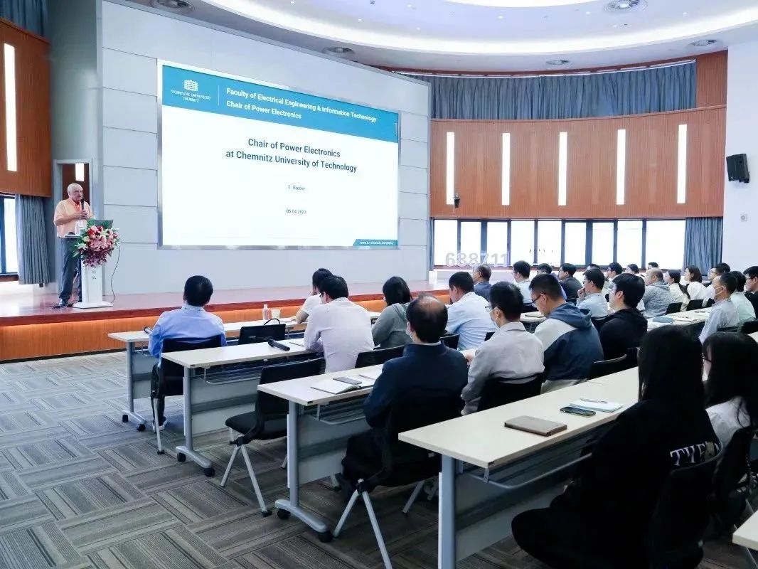 1688543967692043AE6T.jpeg 640 (2).jpeg